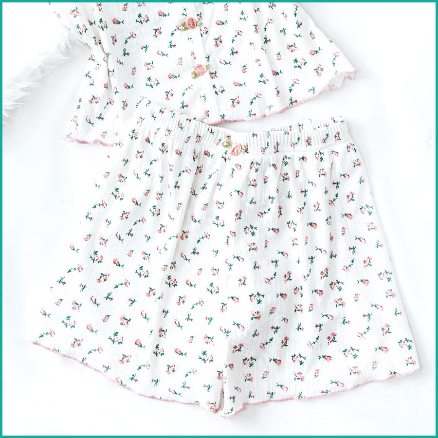 Tiny Floral Ladies Crop Sleeveless T-Shirt with Shorts - White