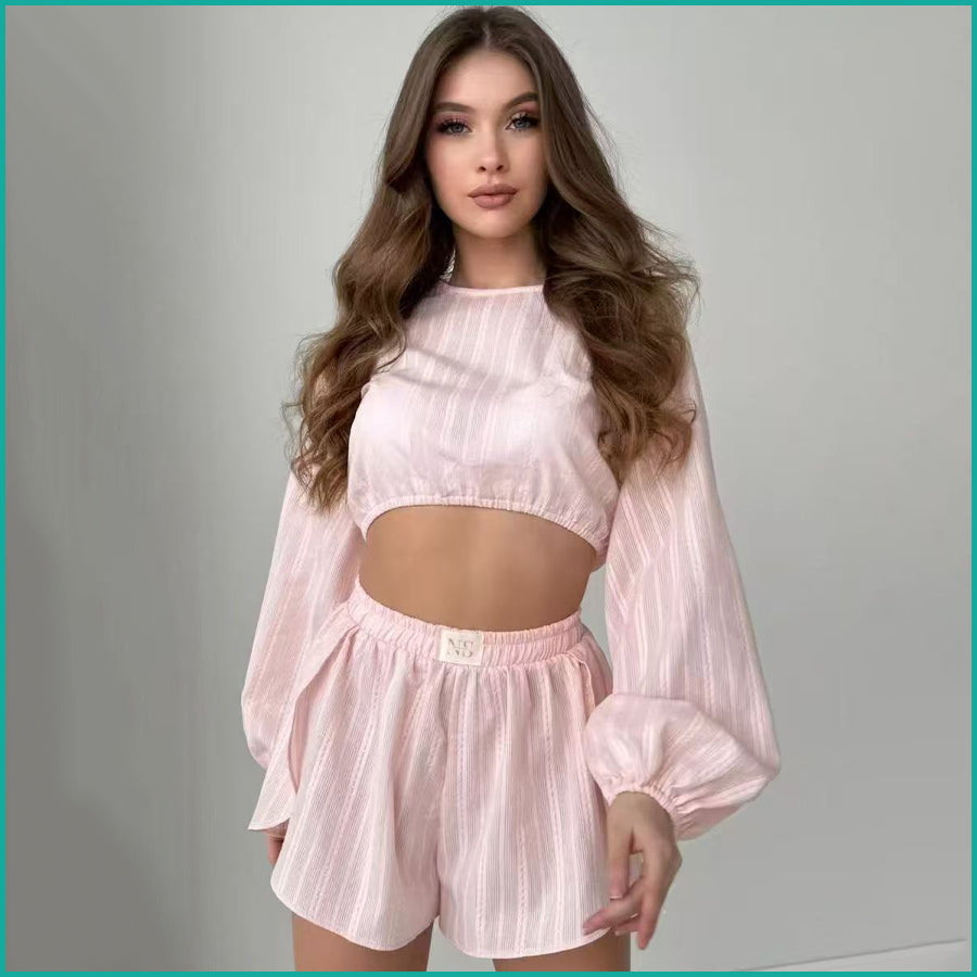 Line Ladies Crop Full Sleeves T-Shirt with Shorts - Pink