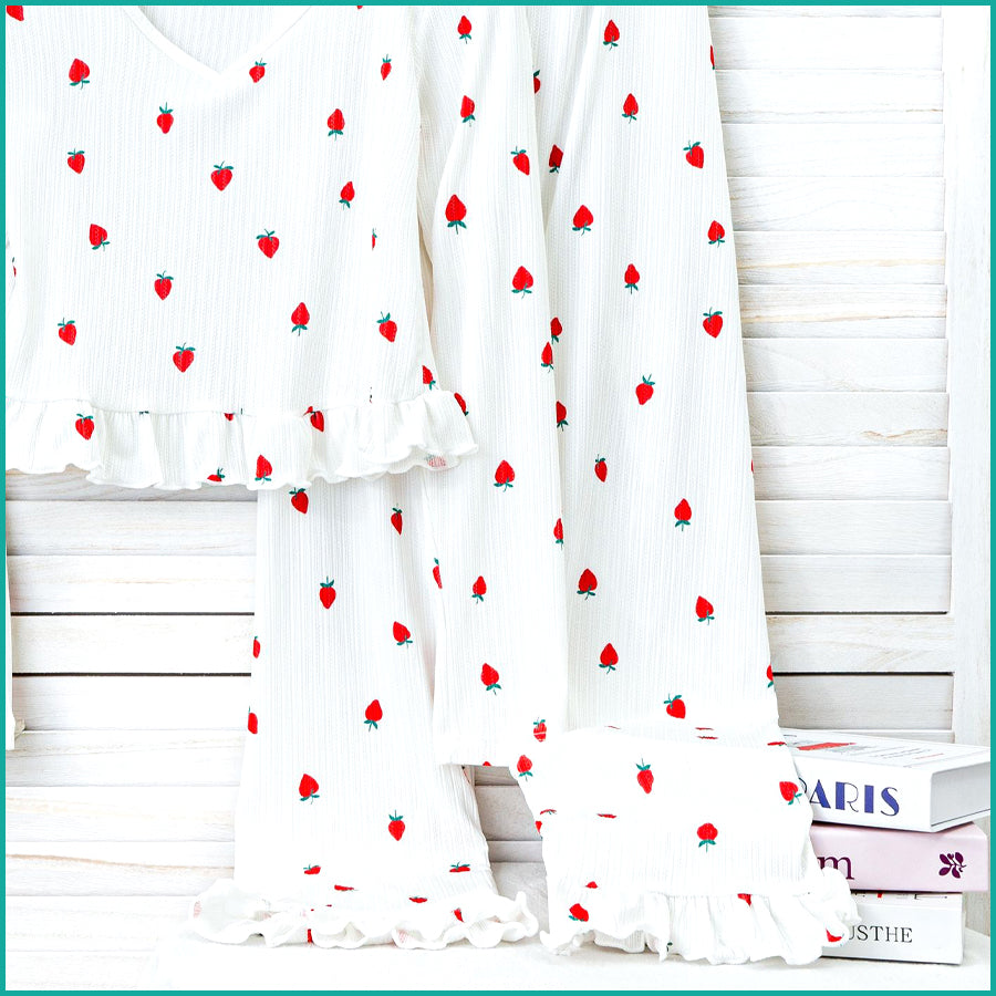 Strawberry Ladies Crop T-Shirt Loungewear Pajama Set - White