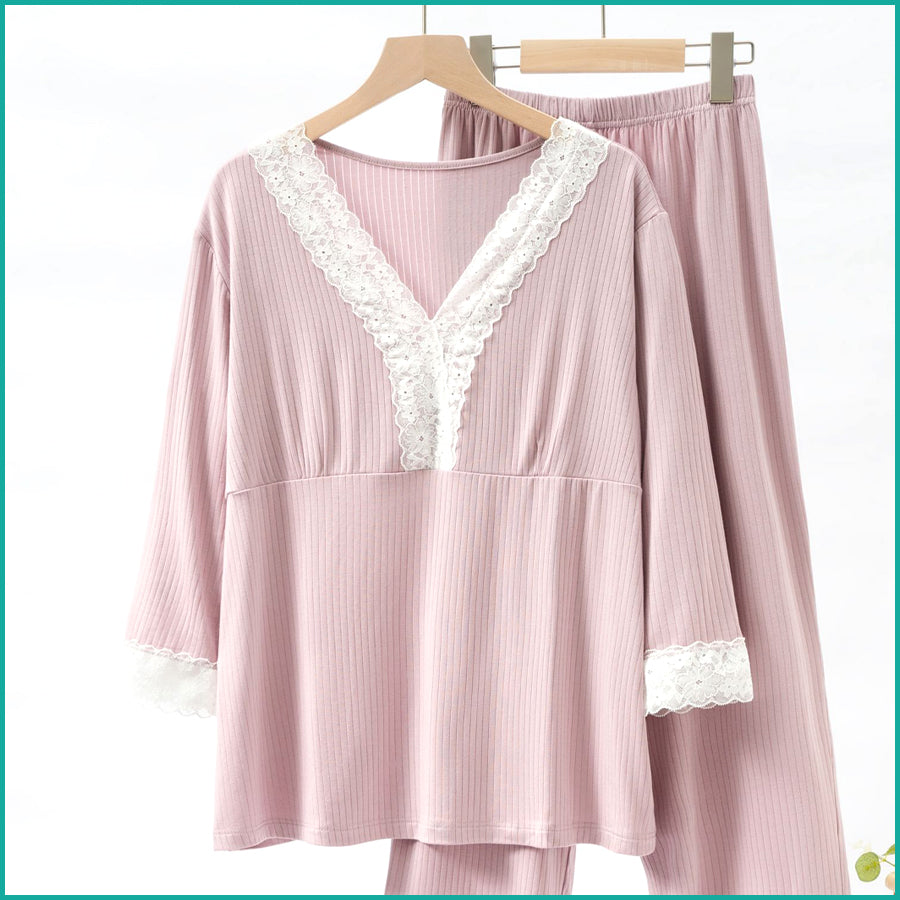 Ladies Loungewear with a Touch of Lace - Pink