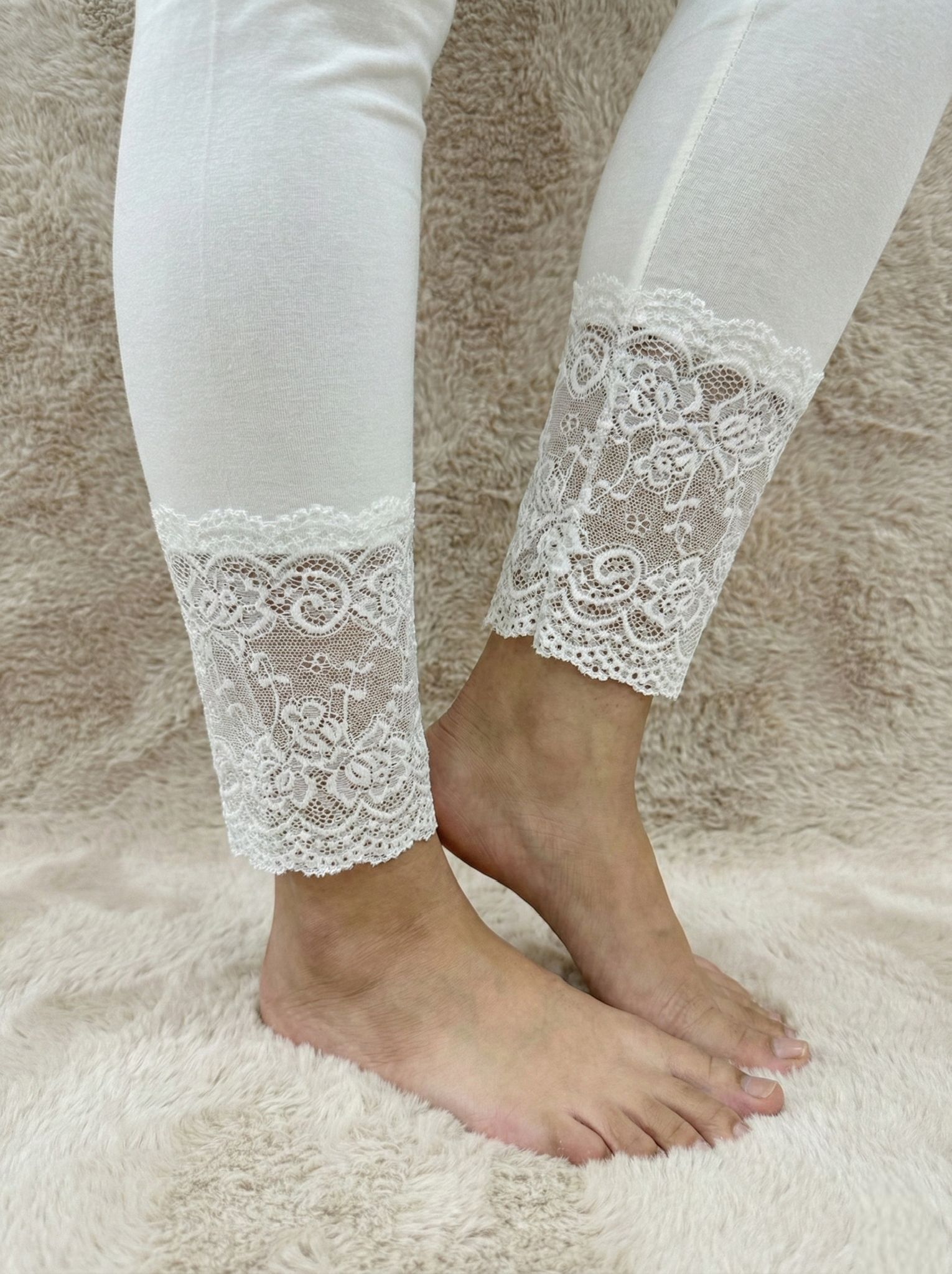 Ladies Lace Cotton Leggings – Free Size Soft Stretch Bottom Wear